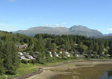 Linnhe Lochside Holidays