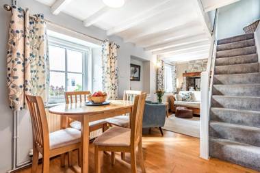 Tresowes Green Cottage