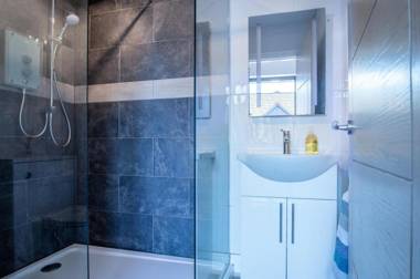 Marina View - 1 Bedroom Apartment - Neyland Marina