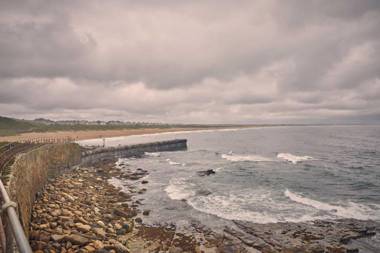 Host & Stay - Silverlinings