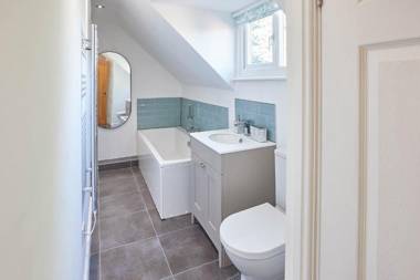 Host & Stay - Baslow Road Serviced Apartment