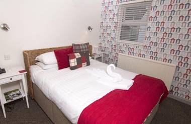 The Salty Dog Hotel & Bistro