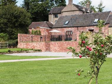 Manor Barn Stoke-on-Trent