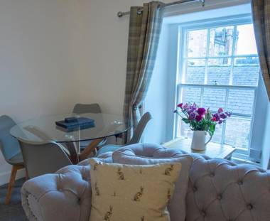 Stableyard Apartment: Drumlanrig Castle