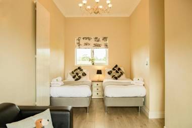 Accommodation Bristol Airport