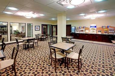 Holiday Inn Express & Suites Willcox