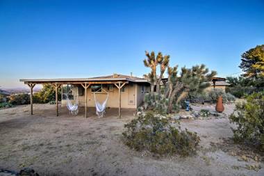 Joshua Tree House - 5 Miles to National Park!