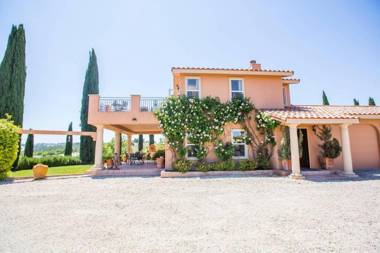 Aterno Vineyard Guest House