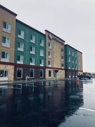 Best Western Plus Desert View Inn & Suites