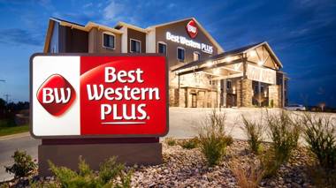 Best Western Plus Overland Inn