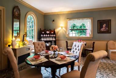 Westbrook Inn Bed and Breakfast