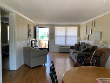 River Wilderness Waterfront Cabins