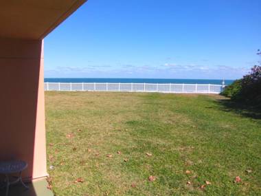 Paradise Beach Club - Ground Floor & Townhouses