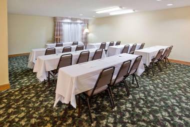 Country Inn & Suites by Radisson Hiram GA