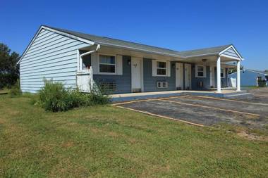 Americas Best Value Inn Suburban