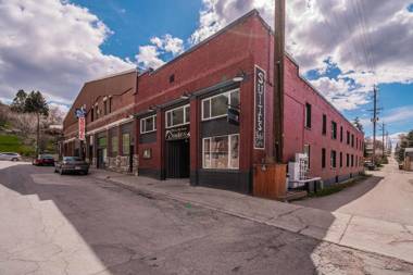 Suites of Lava Hot Springs