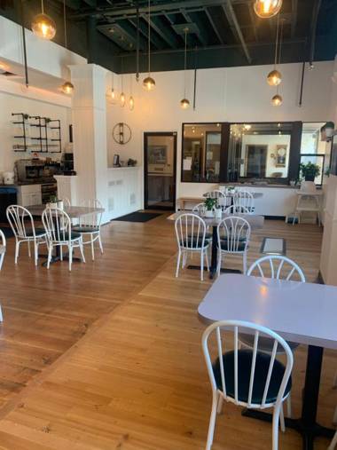 The Brooks Hotel Restaurant and Lounge