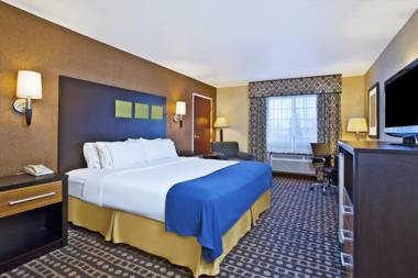 Holiday Inn Express Hotel & Suites Wabash an IHG Hotel