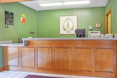 Super 8 by Wyndham Atchison