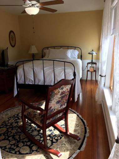 Attwood House Bed and Breakfast near Manhattan KS