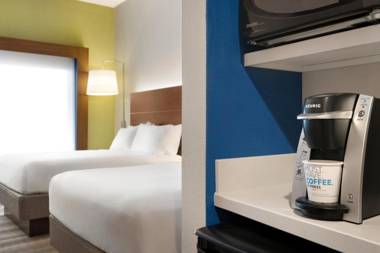 Holiday Inn Express & Suites - Cincinnati South - Wilder an IHG Hotel