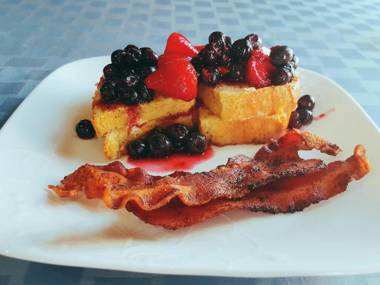 Holidae House Bed & Breakfast