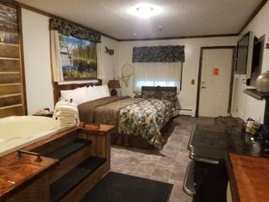 Vacationland Inn & Suites