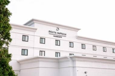 Delta Hotels by Marriott Detroit Novi