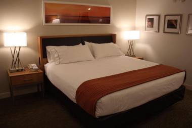 Holiday Inn Express Munising-Lakeview Hotel