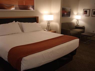 Holiday Inn Express Munising-Lakeview Hotel