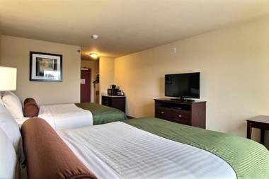 Cobblestone Hotel and Suites - Crookston