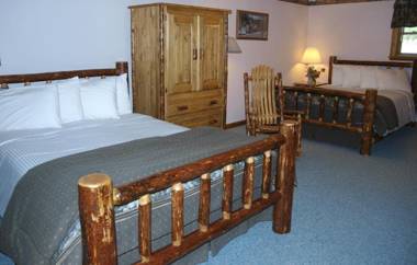 Yellowstone Basin Inn