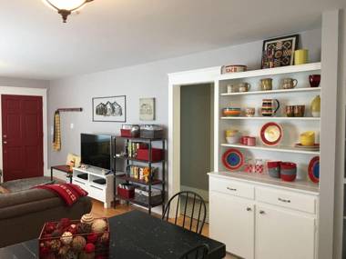 Dog Friendly Alpine Adventure with Hot Tub by AAA Red Lodge Rentals