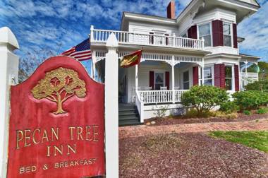 Pecan Tree Inn