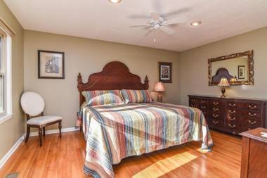 Creekside Cottage Star5Vacations