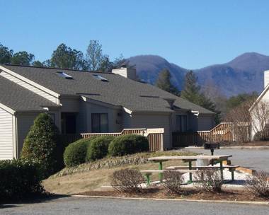 Fairways of the Mountain a VRI resort