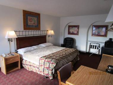 North Country Inn & Suites