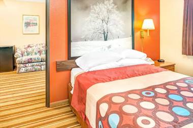 Super 8 by Wyndham Blair