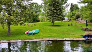 The Ledges Resort & Marina