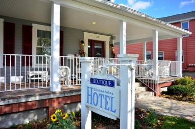 Skaneateles Suites Boutique Hotel