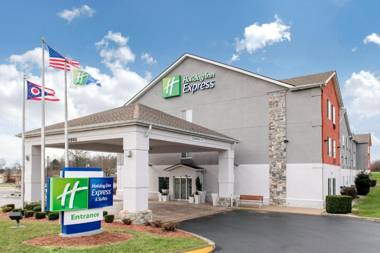 Holiday Inn Express & Suites Harrison an IHG Hotel