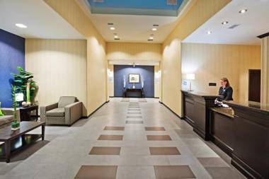 Holiday Inn Express Hotel And Suites Okmulgee