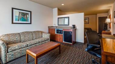 Best Western Salbasgeon Inn & Suites