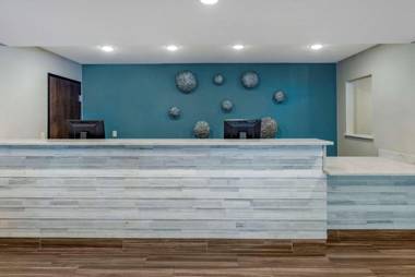 Comfort Inn & Suites Tualatin - Lake Oswego South