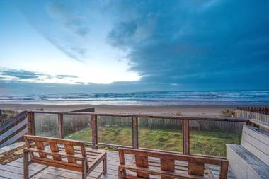 Wakonda Oceanfront Escape