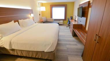 Holiday Inn Express Pittsburgh-Bridgeville an IHG Hotel