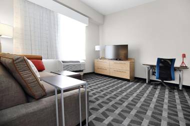 TownePlace Suites by Marriott Grove City Mercer/Outlets