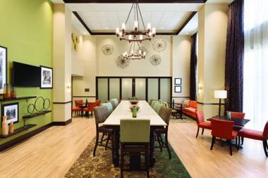 Hampton Inn & Suites Philadelphia Montgomeryville