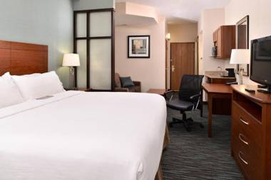 Holiday Inn Express & Suites St Marys an IHG Hotel
