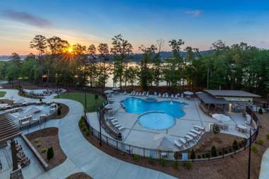 Lakeside Lodge Clemson